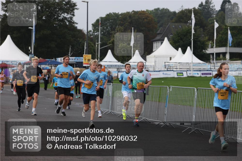 13.09.2026 - Kiel Lauf Andreas Tolksdorf http://msf.ph/oto/10296032 13.09.2026 09:23:22 Kiellinie 10656, 5534, 10690, 5398, 3522 meine-sportfotos.de
