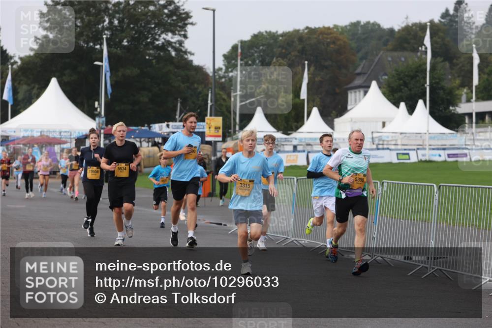 13.09.2026 - Kiel Lauf Andreas Tolksdorf http://msf.ph/oto/10296033 13.09.2026 09:23:23 Kiellinie 10656, 5534, 3315, 5398 meine-sportfotos.de