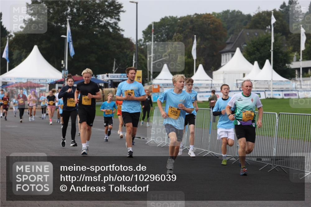 13.09.2026 - Kiel Lauf Andreas Tolksdorf http://msf.ph/oto/10296039 13.09.2026 09:23:23 Kiellinie 10656, 5534, 10, 9825, 0620, 3315, 5398 meine-sportfotos.de