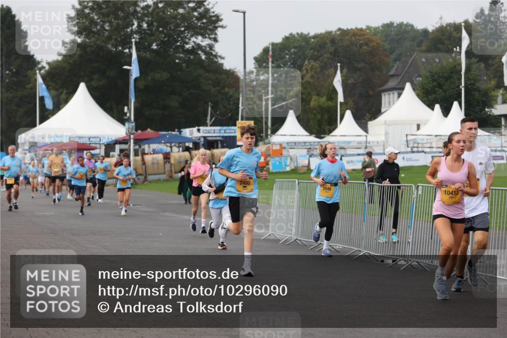 13.09.2026 - Kiel Lauf Andreas Tolksdorf http://msf.ph/oto/10296090 13.09.2026 09:23:36 Kiellinie 2480, 2546, 10413 meine-sportfotos.de