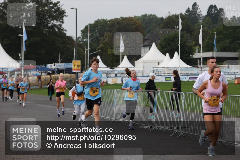 13.09.2026 - Kiel Lauf Andreas Tolksdorf http://msf.ph/oto/10296095 13.09.2026 09:23:37 Kiellinie 1927, 5272, 2480, 2546, 10413 meine-sportfotos.de