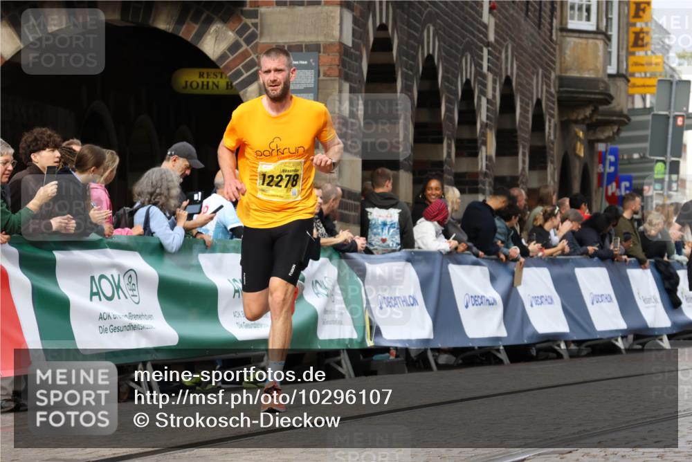 13.09.2026 - 21. swb-Marathon Bremen Strokosch-Dieckow http://msf.ph/oto/10296107 13.09.2026 10:48:04 Ziel 10172, 10210, 10223, 10393, 10592, 10594, 10860, 11018, 11130, 11360, 11634, 11809, 11894, 12077, 12318, 12547, 12558, 10316, 10329, 10638, 11058, 11135, 11241, 11781, 11815 meine-sportfotos.de