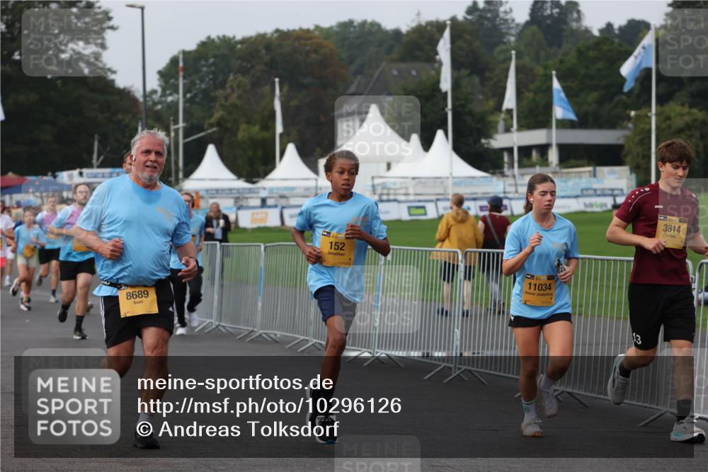 13.09.2026 - Kiel Lauf Andreas Tolksdorf http://msf.ph/oto/10296126 13.09.2026 09:23:47 Kiellinie 8689, 1, 38, 152, 11034, 39, 3814 meine-sportfotos.de