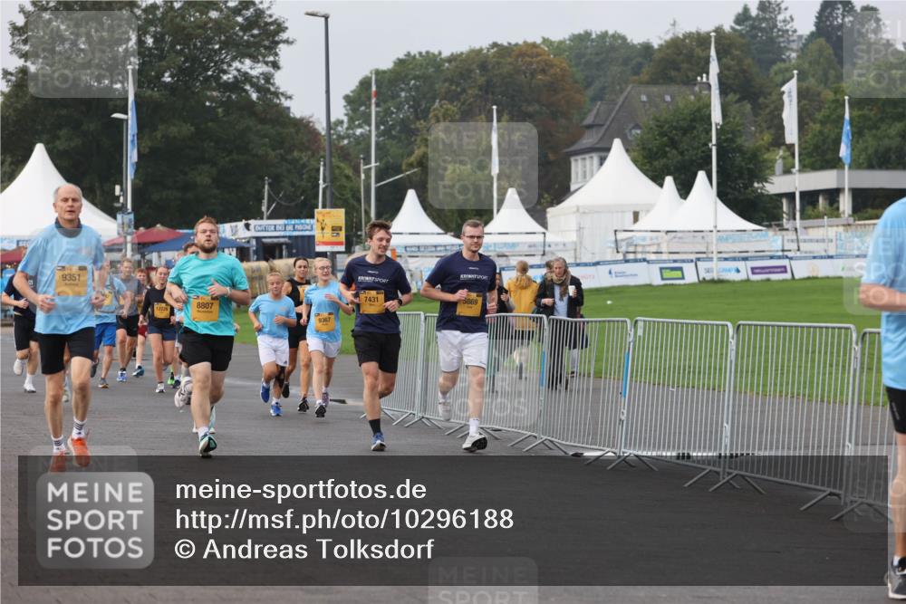 13.09.2026 - Kiel Lauf Andreas Tolksdorf http://msf.ph/oto/10296188 13.09.2026 09:23:57 Kiellinie 9351, 8807, 9367, 7431, 5869 meine-sportfotos.de