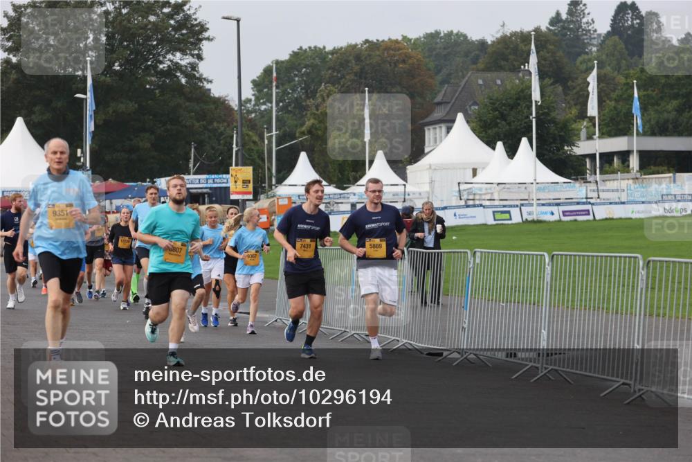13.09.2026 - Kiel Lauf Andreas Tolksdorf http://msf.ph/oto/10296194 13.09.2026 09:23:57 Kiellinie 9351, 12225, 807, 9367, 7431, 5869 meine-sportfotos.de