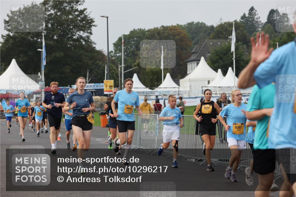 13.09.2026 - Kiel Lauf Andreas Tolksdorf http://msf.ph/oto/10296217 13.09.2026 09:24:01 Kiellinie 5081, 8943, 410, 8620, 9367 meine-sportfotos.de
