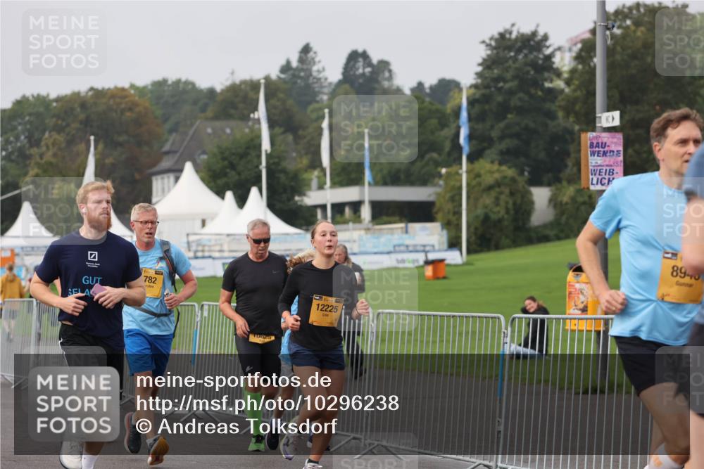 13.09.2026 - Kiel Lauf Andreas Tolksdorf http://msf.ph/oto/10296238 13.09.2026 09:24:05 Kiellinie 39, 782, 10825, 12225, 8940 meine-sportfotos.de