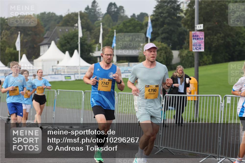 13.09.2026 - Kiel Lauf Andreas Tolksdorf http://msf.ph/oto/10296267 13.09.2026 09:24:10 Kiellinie 4089, 8591, 38, 7747, 4, 38, 4790 meine-sportfotos.de