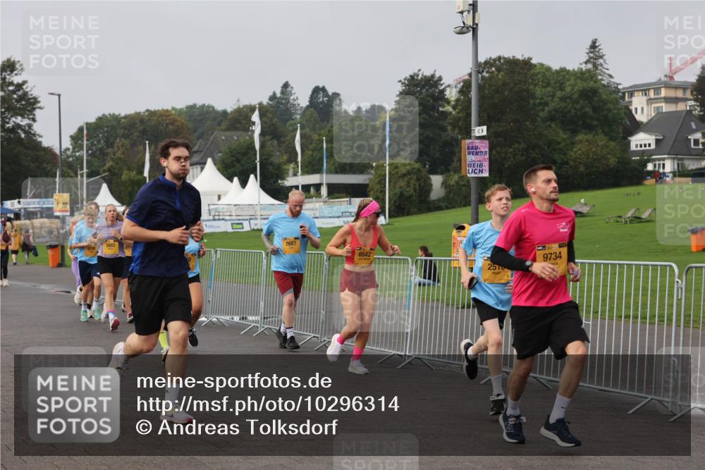 13.09.2026 - Kiel Lauf Andreas Tolksdorf http://msf.ph/oto/10296314 13.09.2026 09:24:22 Kiellinie 3883, 7687, 6542, 251, 113, 9734 meine-sportfotos.de