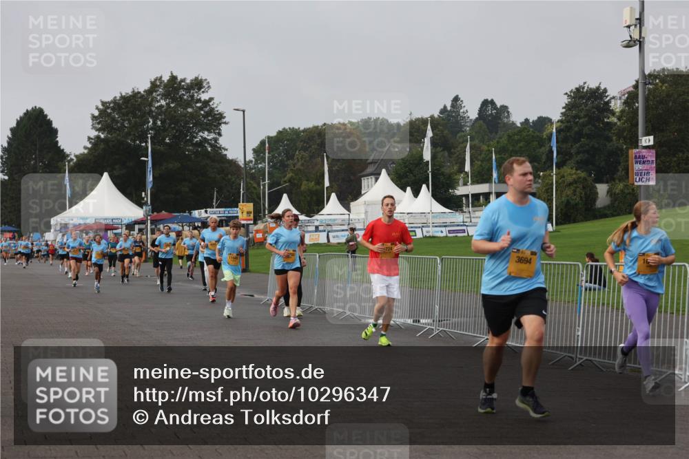 13.09.2026 - Kiel Lauf Andreas Tolksdorf http://msf.ph/oto/10296347 13.09.2026 09:24:28 Kiellinie 3694 meine-sportfotos.de