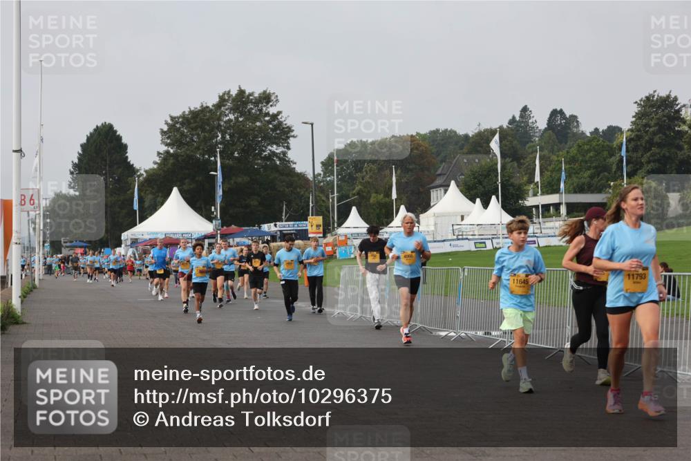 13.09.2026 - Kiel Lauf Andreas Tolksdorf http://msf.ph/oto/10296375 13.09.2026 09:24:32 Kiellinie 6, 4068, 11793, 11645 meine-sportfotos.de