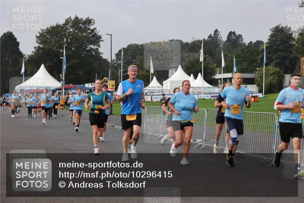 13.09.2026 - Kiel Lauf Andreas Tolksdorf http://msf.ph/oto/10296415 13.09.2026 09:24:42 Kiellinie 4548, 6213, 303 meine-sportfotos.de