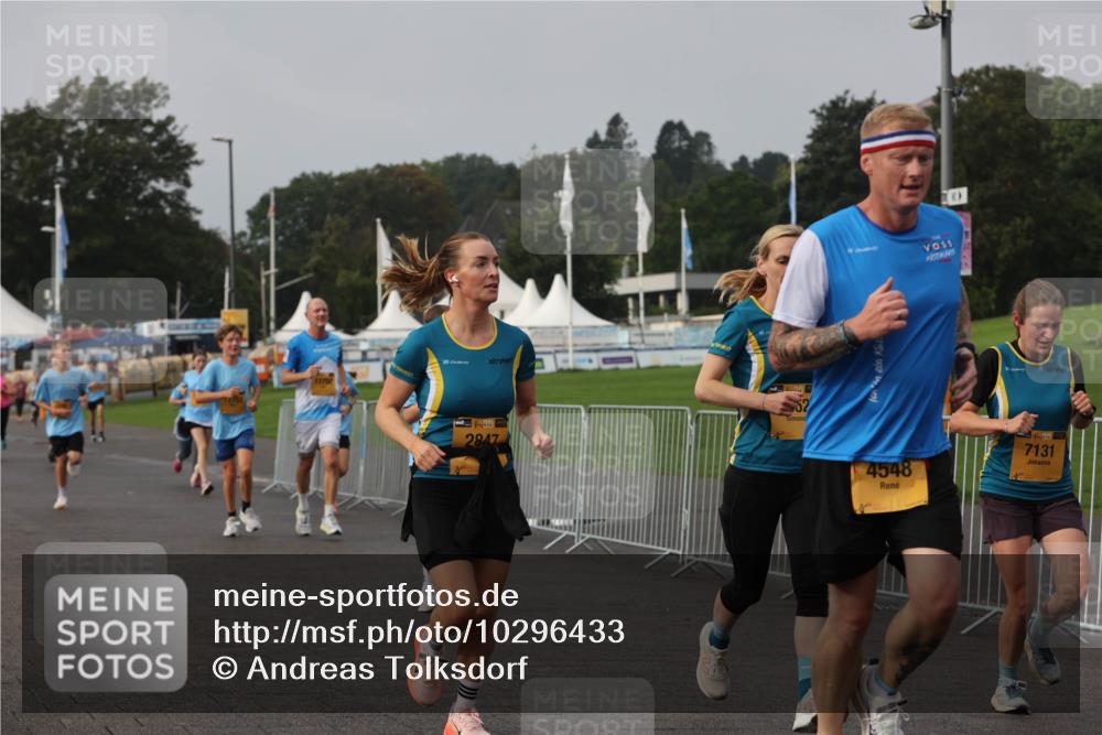 13.09.2026 - Kiel Lauf Andreas Tolksdorf http://msf.ph/oto/10296433 13.09.2026 09:24:45 Kiellinie 11750, 38, 2847, 38, 4548, 7131 meine-sportfotos.de