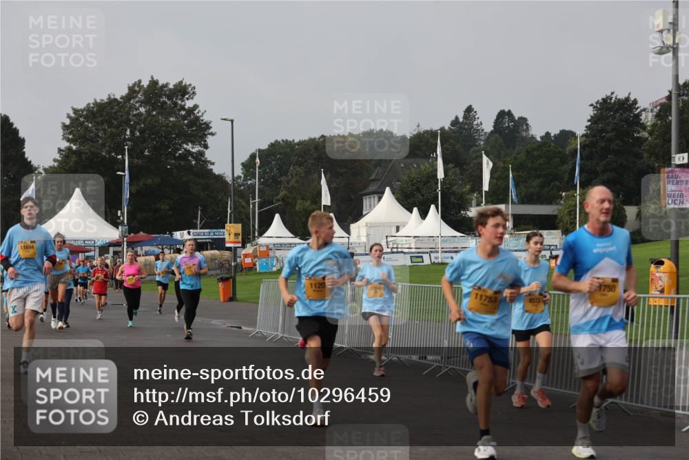 13.09.2026 - Kiel Lauf Andreas Tolksdorf http://msf.ph/oto/10296459 13.09.2026 09:24:48 Kiellinie 11694, 1120, 11753, 1750, 4533 meine-sportfotos.de
