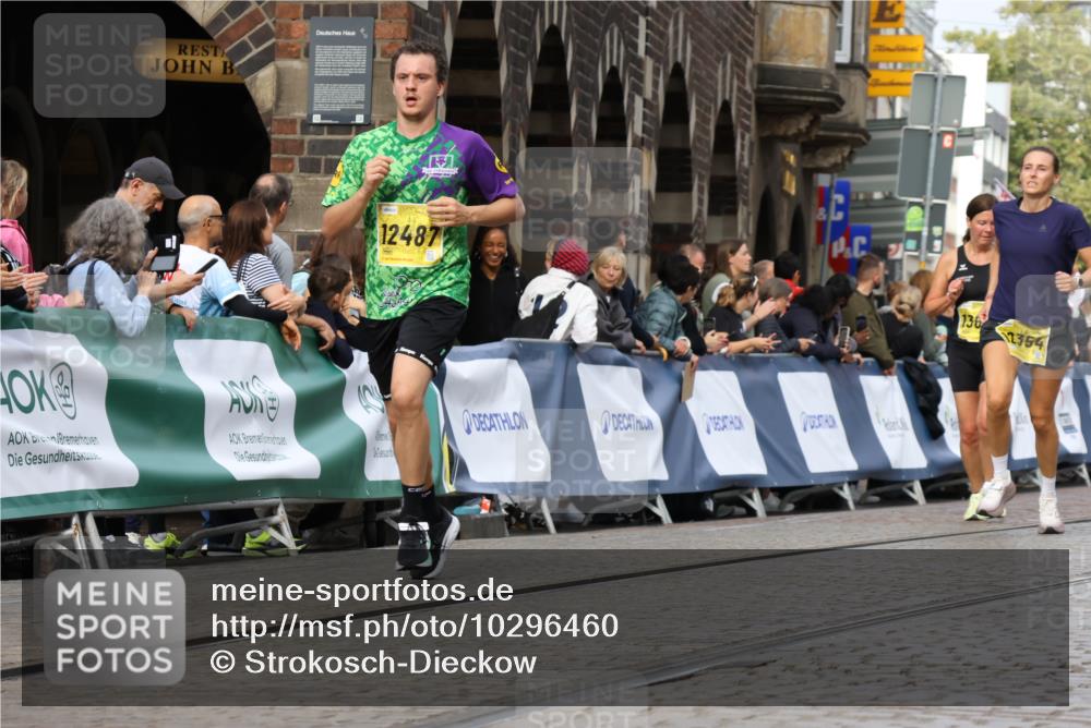 13.09.2026 - 21. swb-Marathon Bremen Strokosch-Dieckow http://msf.ph/oto/10296460 13.09.2026 10:48:08 Ziel 10172, 10210, 10393, 10592, 10860, 11018, 11360, 11634, 11735, 11809, 11894, 12077, 12278, 12547, 12558, 10316, 10421, 10638, 11135, 11241, 11683, 11781, 11815, 12259 meine-sportfotos.de