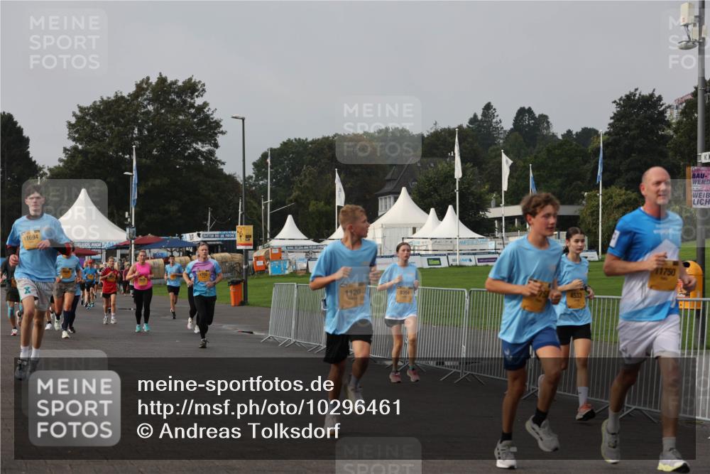 13.09.2026 - Kiel Lauf Andreas Tolksdorf http://msf.ph/oto/10296461 13.09.2026 09:24:48 Kiellinie 11694, 1702, 1120, 9354, 11750 meine-sportfotos.de