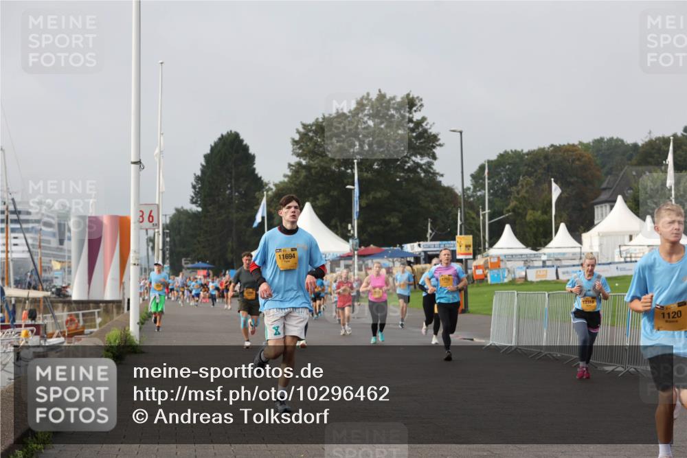 13.09.2026 - Kiel Lauf Andreas Tolksdorf http://msf.ph/oto/10296462 13.09.2026 09:24:49 Kiellinie 36, 11694, 1702, 12318, 1120 meine-sportfotos.de