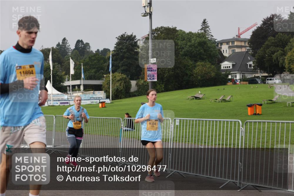 13.09.2026 - Kiel Lauf Andreas Tolksdorf http://msf.ph/oto/10296477 13.09.2026 09:24:51 Kiellinie 11694, 12318, 9354 meine-sportfotos.de