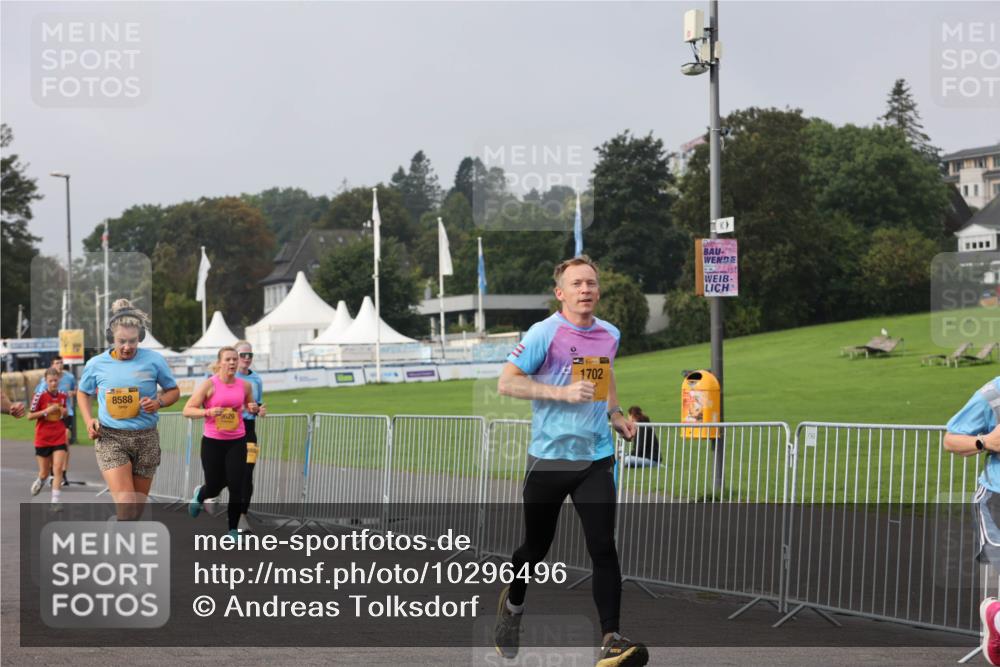 13.09.2026 - Kiel Lauf Andreas Tolksdorf http://msf.ph/oto/10296496 13.09.2026 09:24:53 Kiellinie 8588, 9629, 1702 meine-sportfotos.de