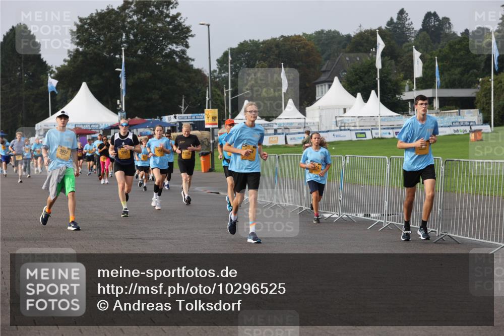 13.09.2026 - Kiel Lauf Andreas Tolksdorf http://msf.ph/oto/10296525 13.09.2026 09:25:00 Kiellinie 3972, 1593, 11106 meine-sportfotos.de
