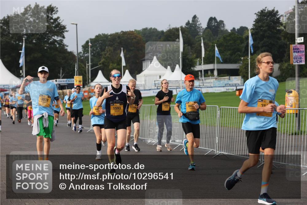 13.09.2026 - Kiel Lauf Andreas Tolksdorf http://msf.ph/oto/10296541 13.09.2026 09:25:03 Kiellinie 3972, 445, 7854, 8827, 11106, 1593, 31 meine-sportfotos.de