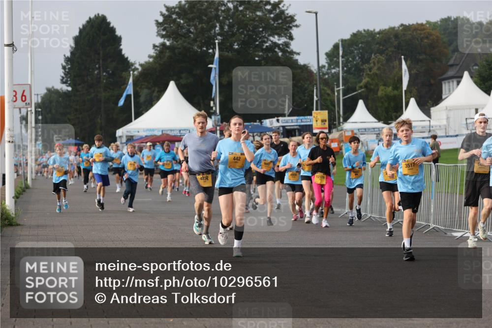 13.09.2026 - Kiel Lauf Andreas Tolksdorf http://msf.ph/oto/10296561 13.09.2026 09:25:07 Kiellinie 36, 1023, 4252, 442, 9897, 3517, 8808, 12376, 60 meine-sportfotos.de