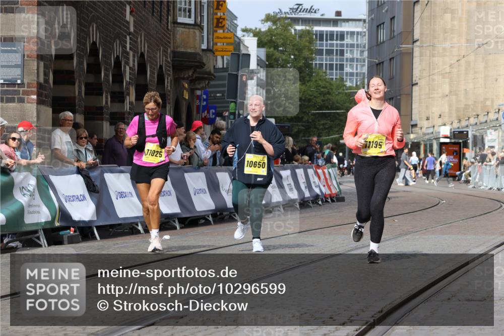 13.09.2026 - 21. swb-Marathon Bremen Strokosch-Dieckow http://msf.ph/oto/10296599 13.09.2026 11:30:37 Ziel 12535 meine-sportfotos.de