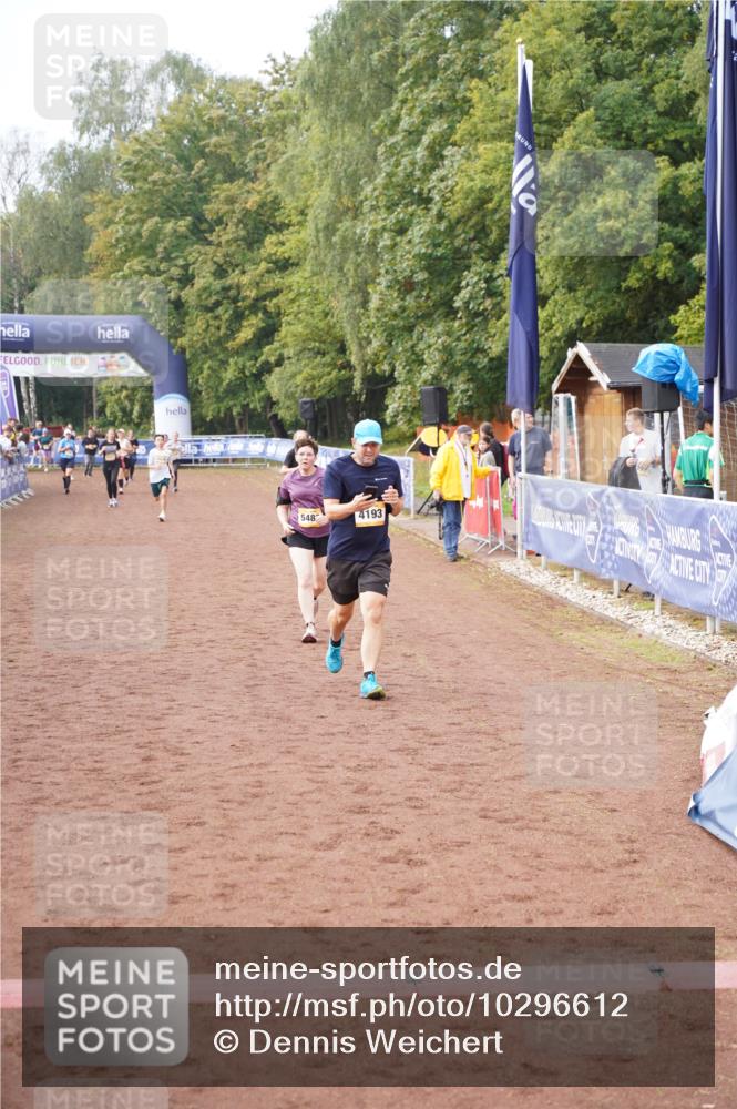 13.09.2026 - Airport Race Dennis Weichert http://msf.ph/oto/10296612 13.09.2026 10:33:34 Ziel 4189, 4193, 4196, 5001, 5036, 5261, 5295, 5483 meine-sportfotos.de