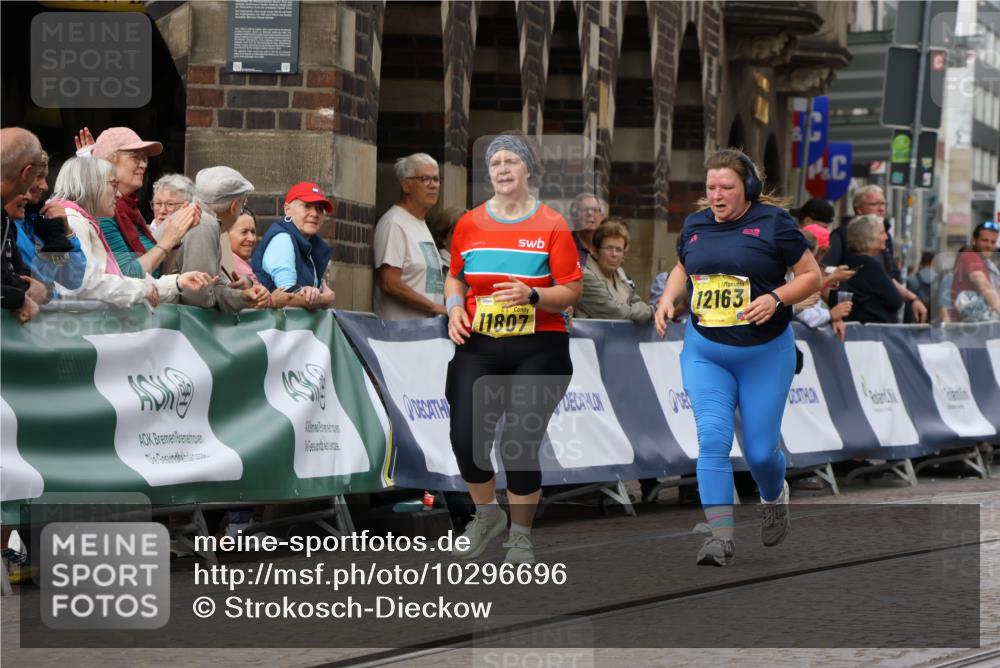 13.09.2026 - 21. swb-Marathon Bremen Strokosch-Dieckow http://msf.ph/oto/10296696 13.09.2026 11:31:58 Ziel  meine-sportfotos.de