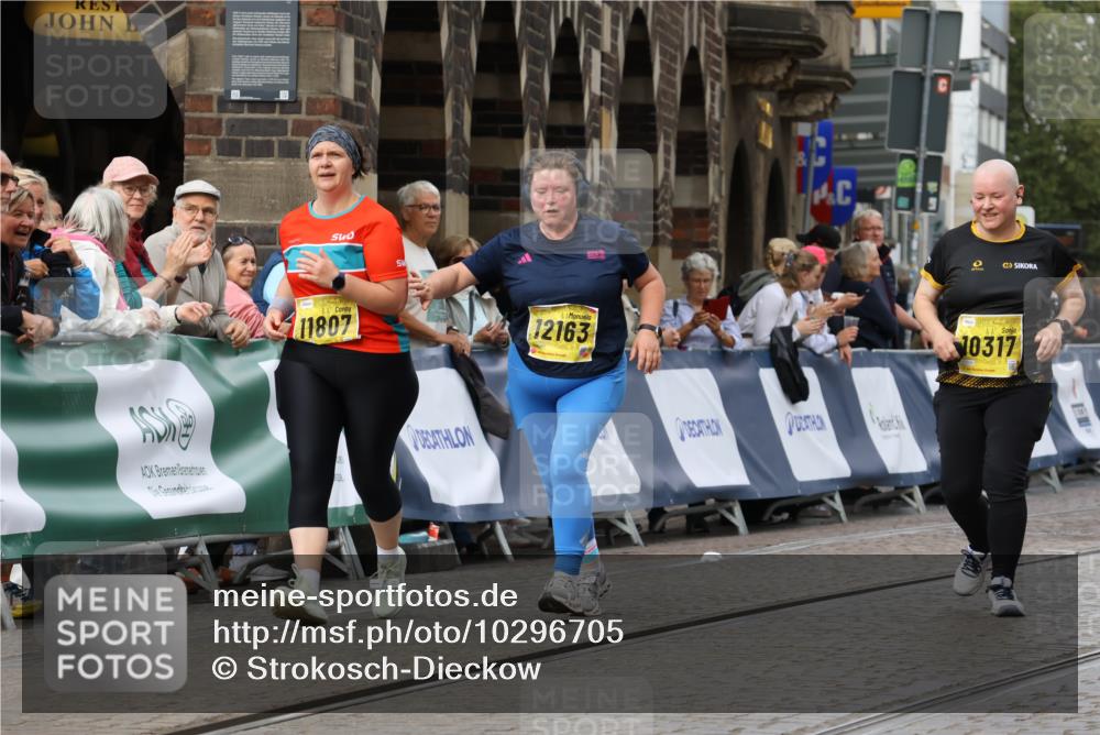 13.09.2026 - 21. swb-Marathon Bremen Strokosch-Dieckow http://msf.ph/oto/10296705 13.09.2026 11:31:59 Ziel  meine-sportfotos.de