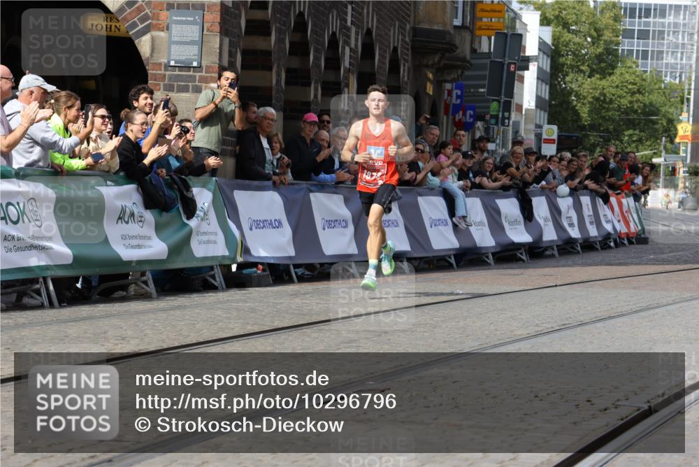 13.09.2026 - 21. swb-Marathon Bremen Strokosch-Dieckow http://msf.ph/oto/10296796 13.09.2026 12:09:01 Ziel 1878, 133 meine-sportfotos.de