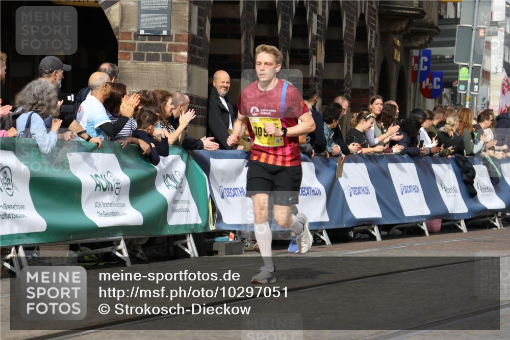 13.09.2026 - 21. swb-Marathon Bremen Strokosch-Dieckow http://msf.ph/oto/10297051 13.09.2026 10:48:46 Ziel 10231, 10269, 10421, 10426, 10489, 10538, 10638, 10770, 10814, 10993, 11135, 11196, 11241, 11582, 11611, 11683, 11815, 11837, 12259, 13570, 10253, 10293, 10566, 11885, 12027, 12204, 12350, 13512, 13555 meine-sportfotos.de