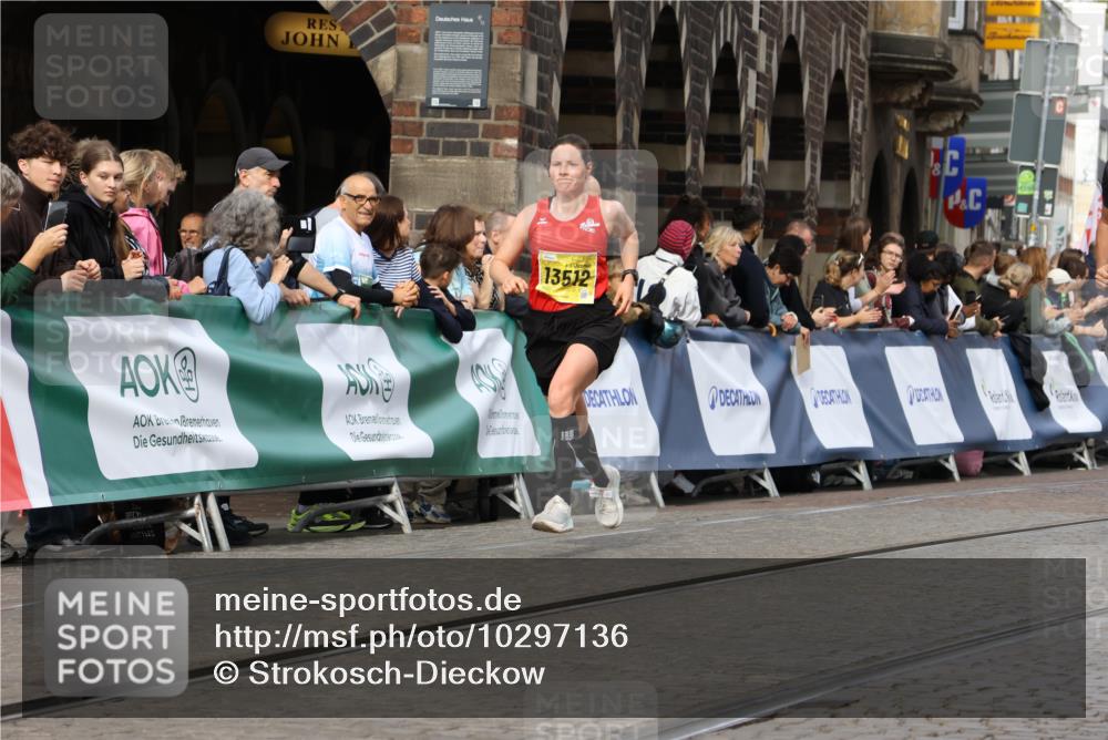 13.09.2026 - 21. swb-Marathon Bremen Strokosch-Dieckow http://msf.ph/oto/10297136 13.09.2026 10:48:58 Ziel 10231, 10269, 10426, 10489, 10538, 10770, 10814, 10815, 10917, 10993, 11196, 11372, 11611, 11837, 10253, 10293, 10392, 10514, 10566, 10655, 11316, 11567, 11891, 11896, 11984, 12132, 12149, 12350, 12450, 12529, 13577 meine-sportfotos.de