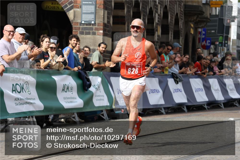 13.09.2026 - 21. swb-Marathon Bremen Strokosch-Dieckow http://msf.ph/oto/10297169 13.09.2026 12:21:23 Ziel 626 meine-sportfotos.de