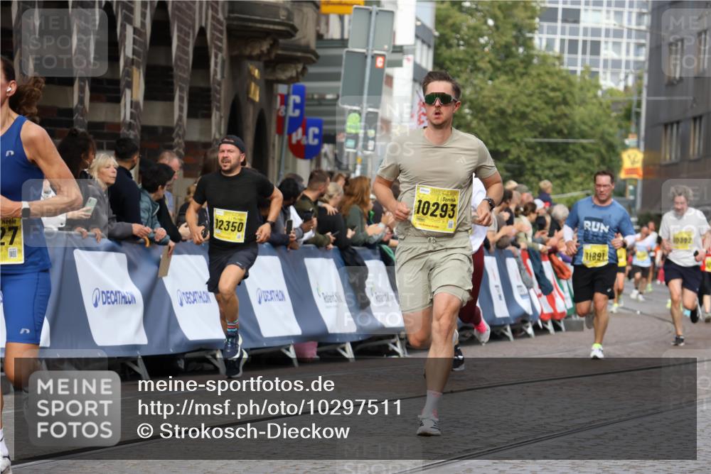 13.09.2026 - 21. swb-Marathon Bremen Strokosch-Dieckow http://msf.ph/oto/10297511 13.09.2026 10:49:08 Ziel 10815, 10917, 11372, 11885, 12204, 13512, 13555, 10294, 10514, 10655, 11316, 11567, 11621, 11896, 11984, 12149, 12376, 13577 meine-sportfotos.de