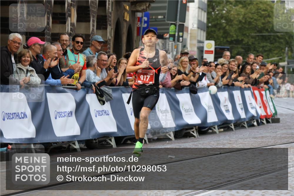 13.09.2026 - 21. swb-Marathon Bremen Strokosch-Dieckow http://msf.ph/oto/10298053 13.09.2026 12:35:01 Ziel 917, 1190, 1997, 1028 meine-sportfotos.de