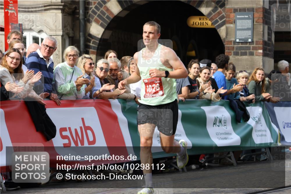 13.09.2026 - 21. swb-Marathon Bremen Strokosch-Dieckow http://msf.ph/oto/10298112 13.09.2026 12:35:31 Ziel 1028 meine-sportfotos.de