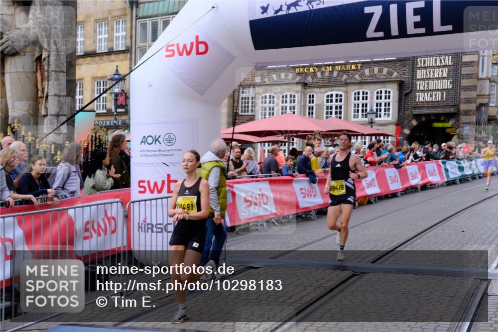 13.09.2026 - 21. swb-Marathon Bremen Tim E. http://msf.ph/oto/10298183 13.09.2026 10:33:53 Ziel 10366, 10475, 11059, 11481, 11652, 12459, 13530 meine-sportfotos.de