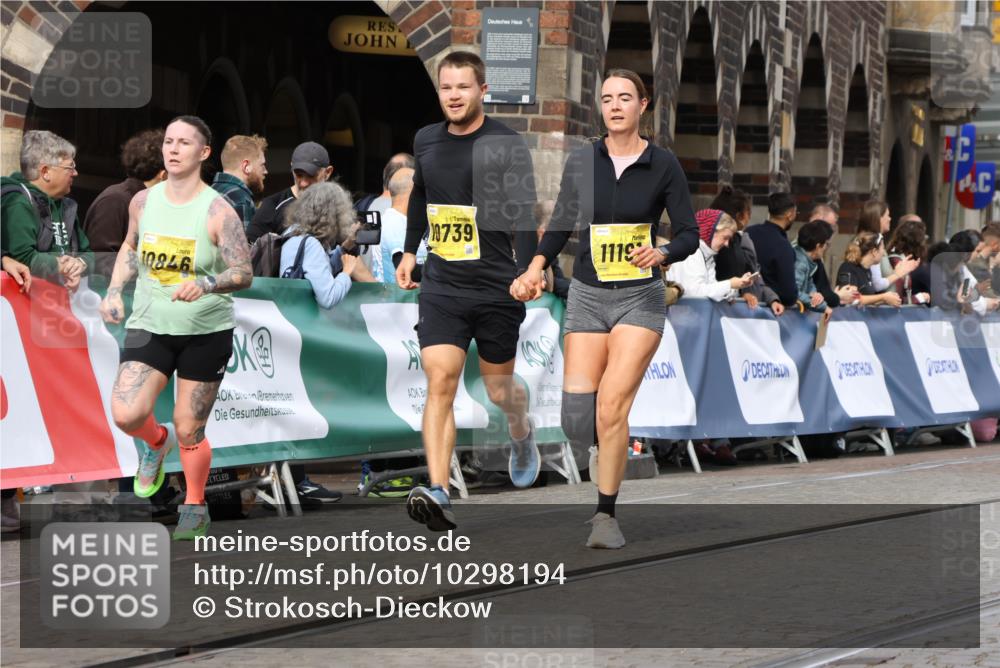 13.09.2026 - 21. swb-Marathon Bremen Strokosch-Dieckow http://msf.ph/oto/10298194 13.09.2026 10:49:35 Ziel 10294, 10392, 10514, 10655, 11316, 11567, 11621, 11896, 11984, 12132, 12149, 12376, 12450, 12529, 13577, 10709, 11007, 11183, 11717 meine-sportfotos.de