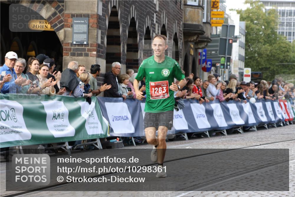 13.09.2026 - 21. swb-Marathon Bremen Strokosch-Dieckow http://msf.ph/oto/10298361 13.09.2026 12:41:12 Ziel 642, 1263, 3662 meine-sportfotos.de