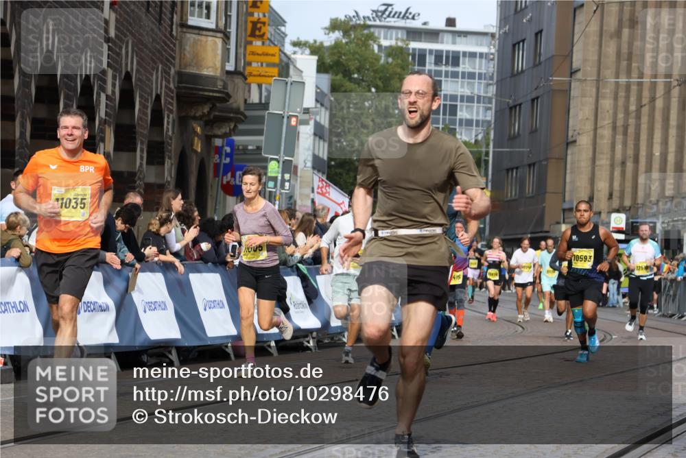 13.09.2026 - 21. swb-Marathon Bremen Strokosch-Dieckow http://msf.ph/oto/10298476 13.09.2026 10:50:01 Ziel 10709, 11007, 11092, 11183, 11717, 10876, 11111, 11128, 11178, 12240, 12269 meine-sportfotos.de