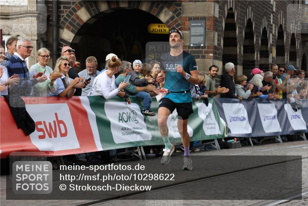 13.09.2026 - 21. swb-Marathon Bremen Strokosch-Dieckow http://msf.ph/oto/10298622 13.09.2026 12:44:32 Ziel 798, 1313, 1490, 2044, 6507, 289, 6485 meine-sportfotos.de