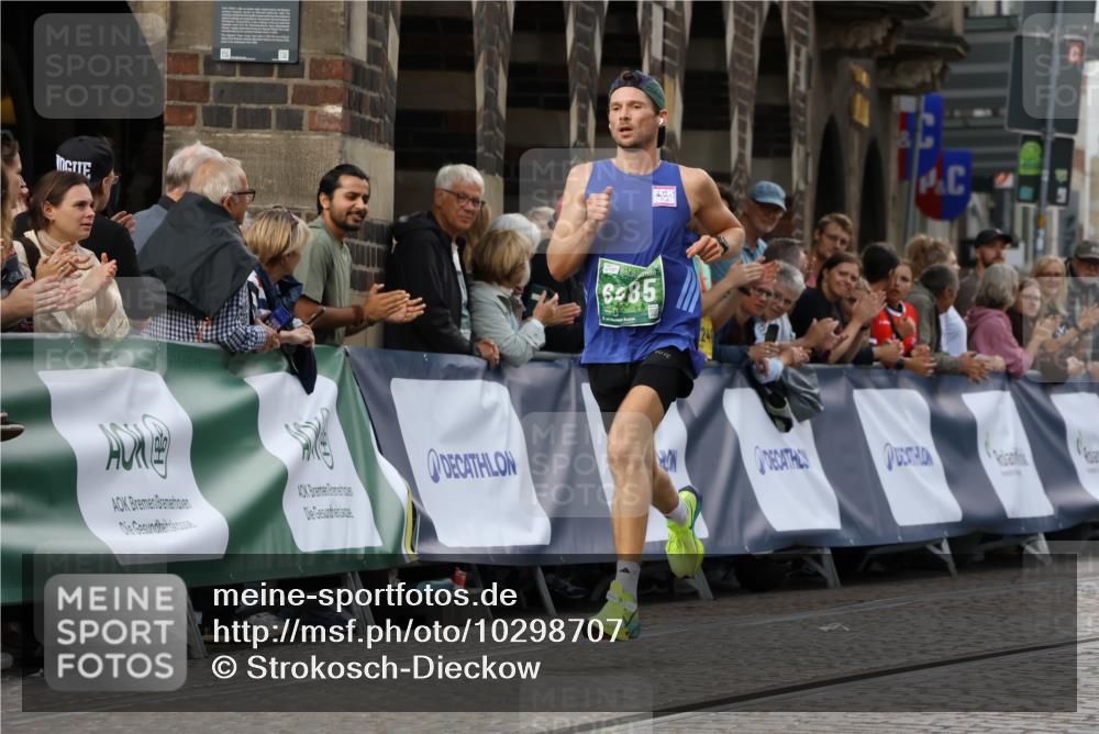 13.09.2026 - 21. swb-Marathon Bremen Strokosch-Dieckow http://msf.ph/oto/10298707 13.09.2026 12:44:45 Ziel 2044, 6507, 814, 1187, 1840, 4474, 6485, 8285 meine-sportfotos.de