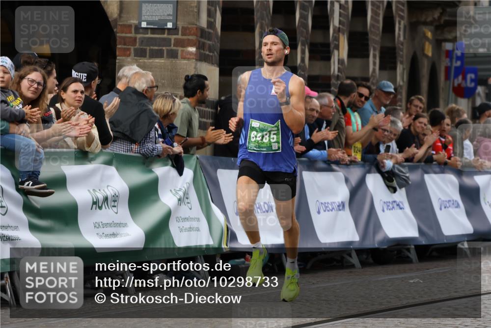 13.09.2026 - 21. swb-Marathon Bremen Strokosch-Dieckow http://msf.ph/oto/10298733 13.09.2026 12:44:45 Ziel 2044, 6507, 814, 1187, 1840, 4474, 6485, 8285 meine-sportfotos.de