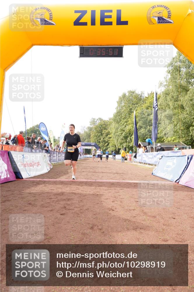 13.09.2026 - Airport Race Dennis Weichert http://msf.ph/oto/10298919 13.09.2026 10:36:24 Ziel 5083, 5216 meine-sportfotos.de