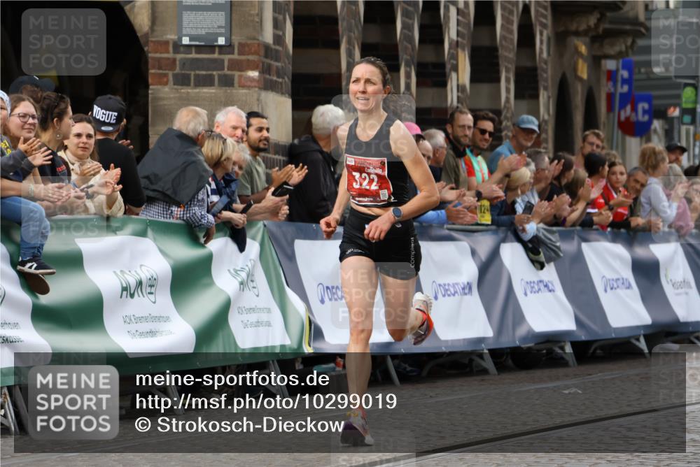 13.09.2026 - 21. swb-Marathon Bremen Strokosch-Dieckow http://msf.ph/oto/10299019 13.09.2026 12:45:28 Ziel 322, 814, 1187, 1544, 1840, 8285, 2032 meine-sportfotos.de