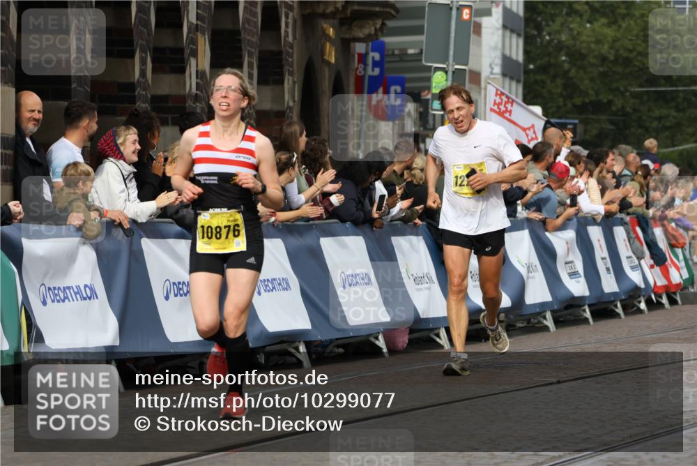 13.09.2026 - 21. swb-Marathon Bremen Strokosch-Dieckow http://msf.ph/oto/10299077 13.09.2026 10:50:13 Ziel 10452, 10508, 10593, 10709, 10966, 11005, 11007, 11035, 11183, 11415, 12380, 12510, 10170, 10233, 10525, 10840, 10923, 11178, 11497, 11499, 11622, 11680, 12045, 12078, 12269, 12447, 13562 meine-sportfotos.de
