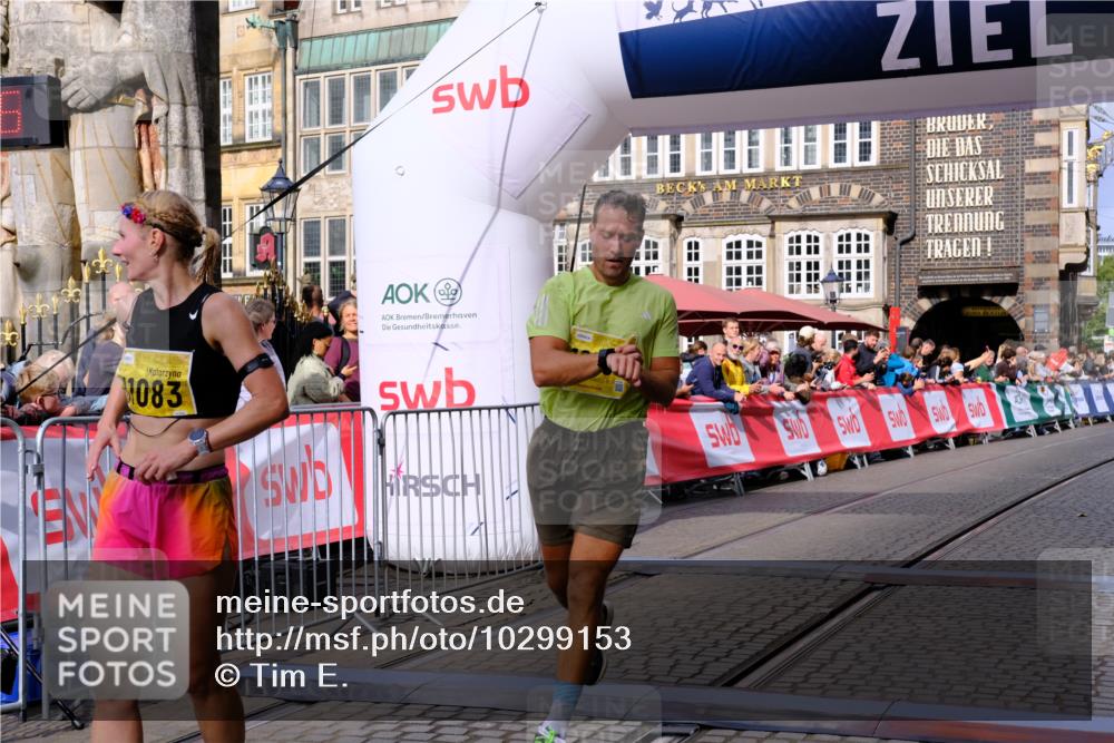 13.09.2026 - 21. swb-Marathon Bremen Tim E. http://msf.ph/oto/10299153 13.09.2026 10:38:13 Ziel 11083, 12538, 13535 meine-sportfotos.de