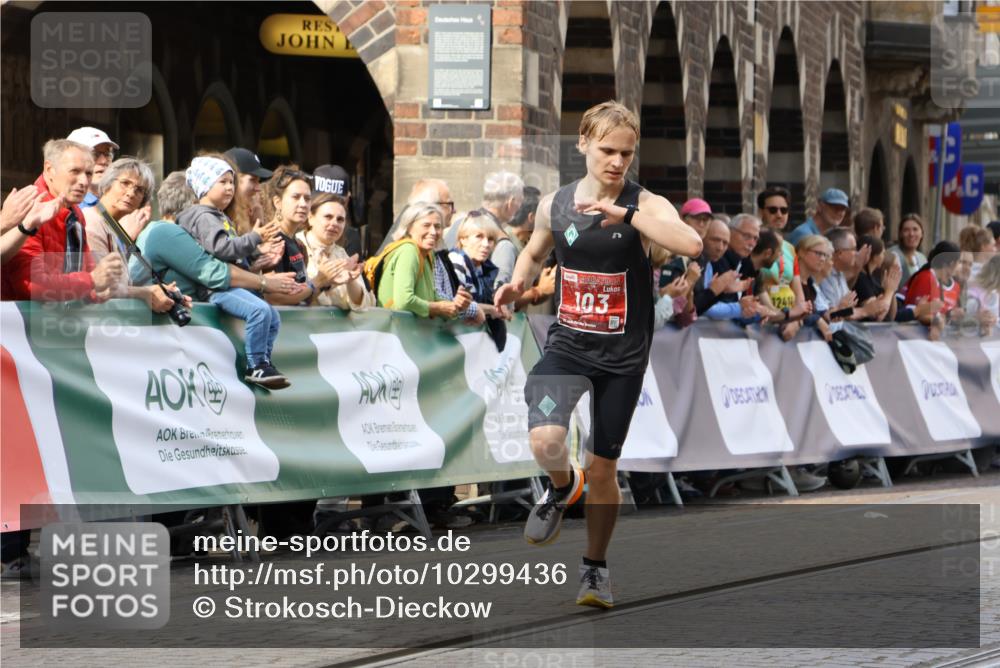 13.09.2026 - 21. swb-Marathon Bremen Strokosch-Dieckow http://msf.ph/oto/10299436 13.09.2026 12:46:38 Ziel 103, 1352, 1525, 8044, 574, 841 meine-sportfotos.de
