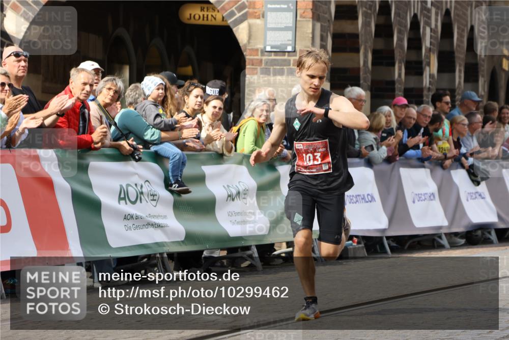 13.09.2026 - 21. swb-Marathon Bremen Strokosch-Dieckow http://msf.ph/oto/10299462 13.09.2026 12:46:38 Ziel 103, 1352, 1525, 8044, 574, 841 meine-sportfotos.de